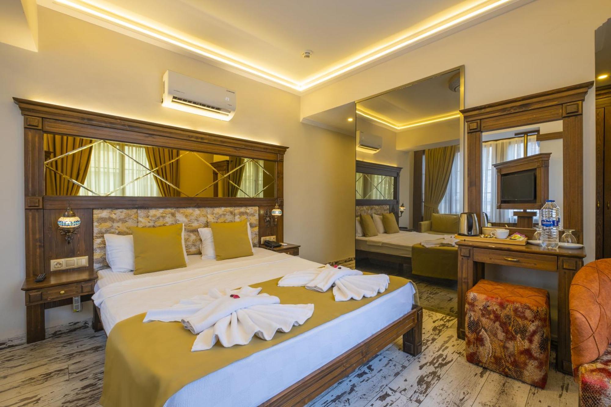 Reis Royal Otel